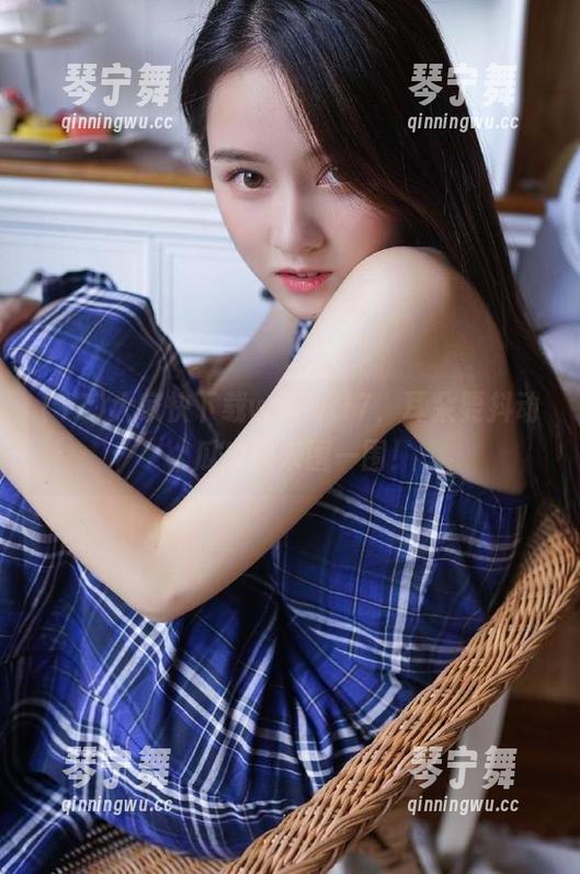 大家快下载www.17，耳朵要抖动，瓜皮快来围一围！