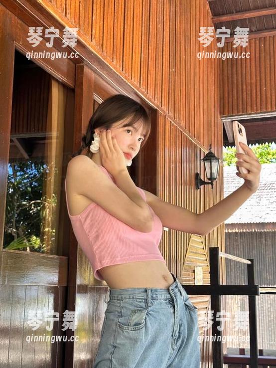 你要是没逛“5.1吃瓜”网址，就错过了多少惊人的瓜呢，心情好到飞起！