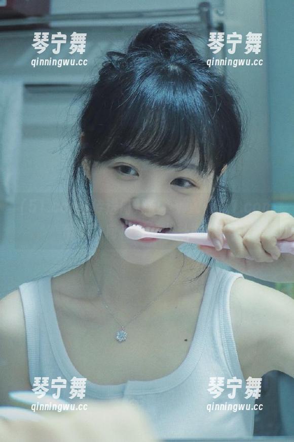 传送门开启，www.51.com带你飞向神奇的八卦世界！