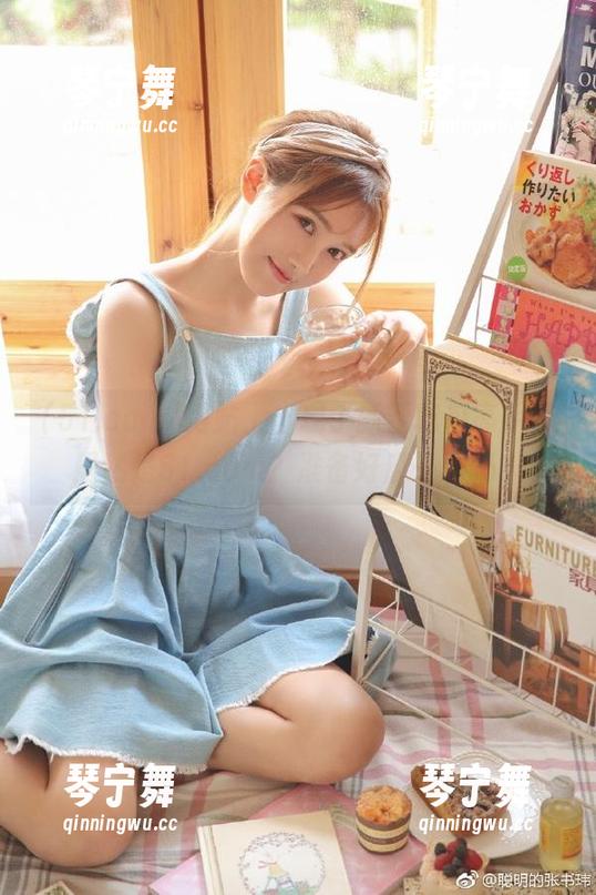 网站上出现了新晋吃瓜高手，居然是51.com？准备好瓜子了吗？