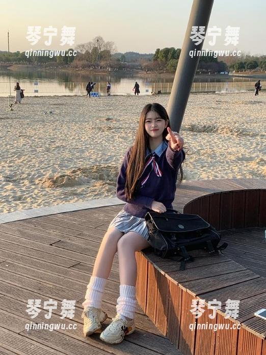 每次观看51cg的地址都有点小紧张，别让我锁不住啊！