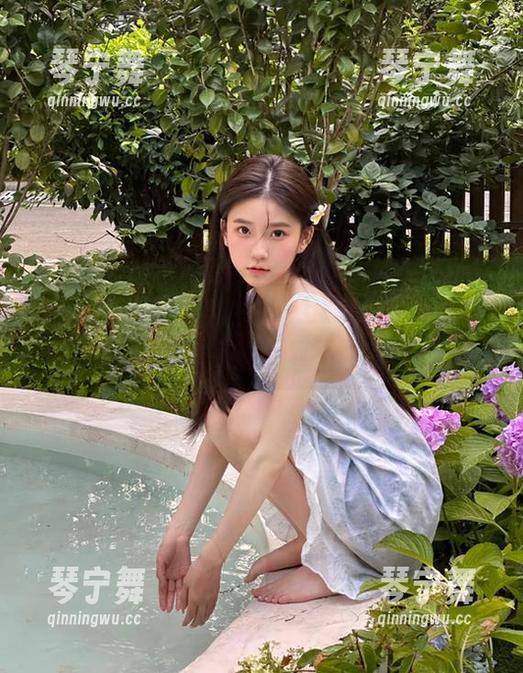 在‘51fun’上翻看八卦，没点‘链接’当做导航可真不敢过去哦！