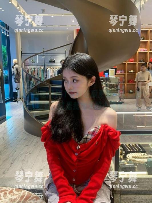 51今日吃瓜更新：大瓜的在线观看，这是我当天的小确幸！