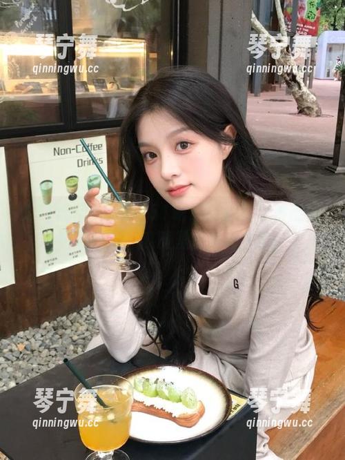 听说“51吃瓜”永久聚集热心朝阳群众，瓜田里永远有人忙！