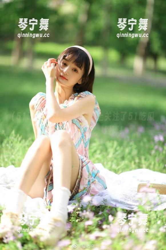 好吧，我在线上关注了51吃瓜，黑料又爽又辣，划算！