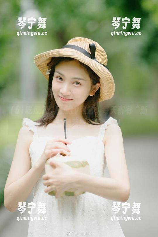51吃瓜tv网站：每天都有“新瓜”，看得我眼花缭乱啊！