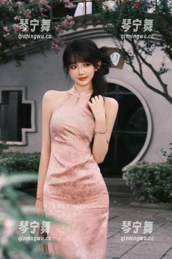 51吃瓜网，官网永久传送门带你一路吃瓜，无限畅游！