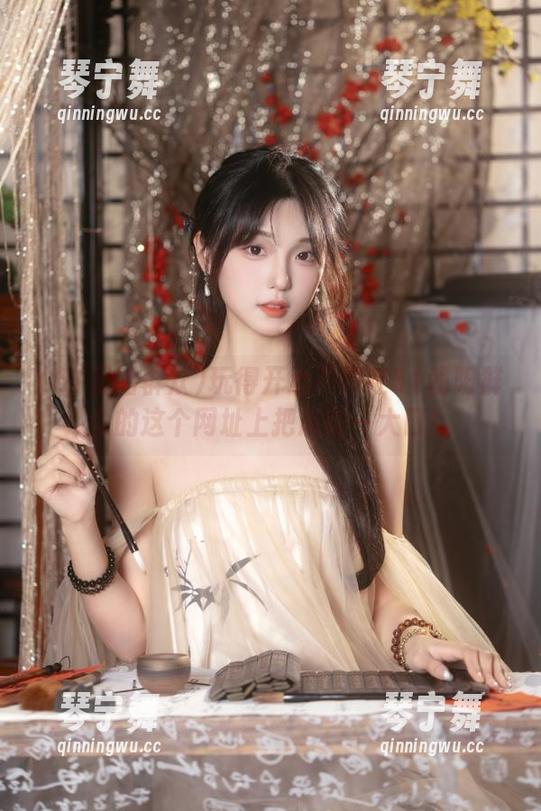 玩得开心不如在51朝阳群众的这个网址上把瓜咬一大口！