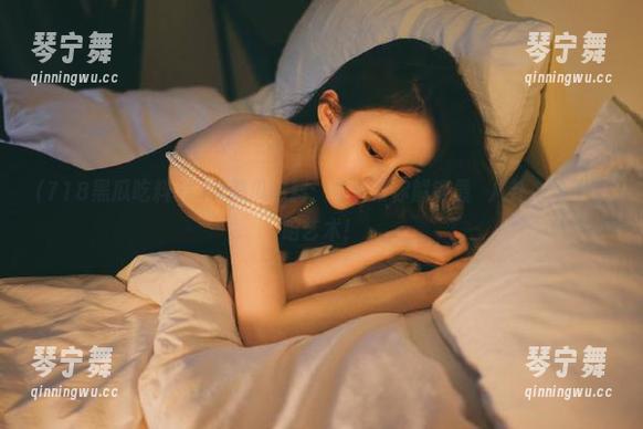 718黑瓜吃料：免费帮你解锁最囧八卦，钱不够咱艺术！