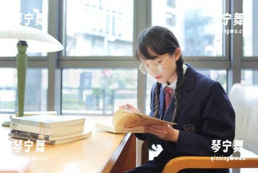 91吃瓜 在91吃瓜网页上,没有什么瓜是不一样的,在线观看新体验!