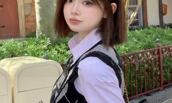 91吃瓜群众出新视频，真是让人想起那个曾经…咳咳，是个秘密。