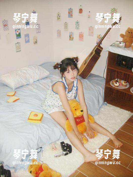 朋友提醒这条新闻是“91黑料”发布的，果然嘴里的瓜味道大不一样啊，哈哈。