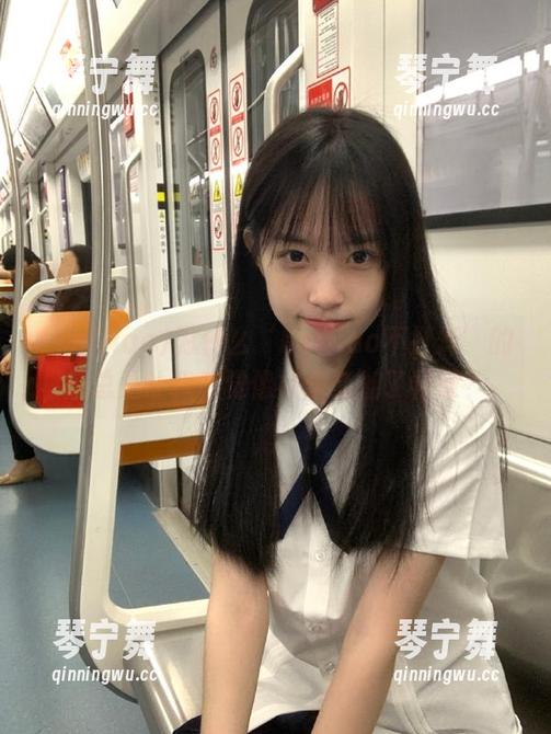 为什么‘heiliao不打烊’的瓜总是让我感觉像被永久加了特效？