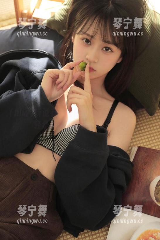 听说有人在怀念旧版？hlw苹果版轻量版这波操作太骚了吧！