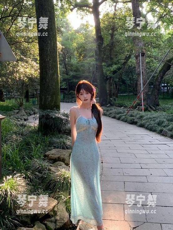 www.17 看网页www.17www就像在追剧,喵,看完了你会有奇妙的感悟…还有点小汗!