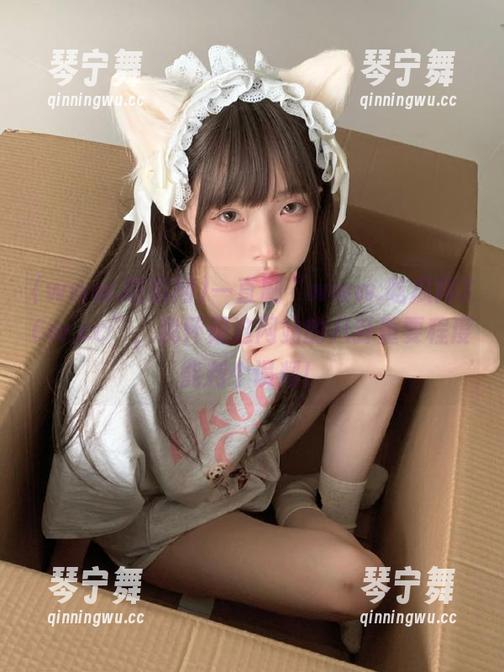 一直刷“www.吃瓜网36w.cc”，我怀疑这网站的八卦重要程度能判个误判！