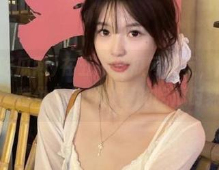 在五一吃瓜网首页，瓜从天降，特供你今日难得的吃瓜时刻！