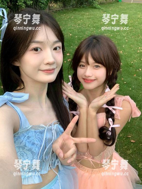 吃瓜专区发布的瓜真的是越碎越精彩，忍不住翻了一遍。