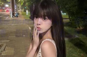吃瓜头条的入口，像是个隐秘小巷，总能让我不小心走进来！