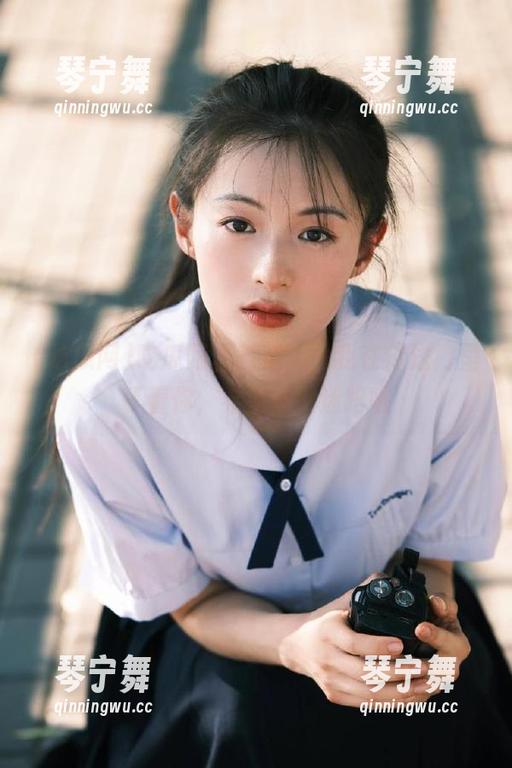 吃瓜网下载程序，我在传送门里等着你，希望你别迷路喔