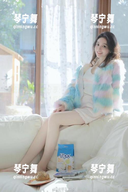 吃瓜网 地址分享:17c吃瓜网竟是一块免费的‘瓜田’等你来挖!