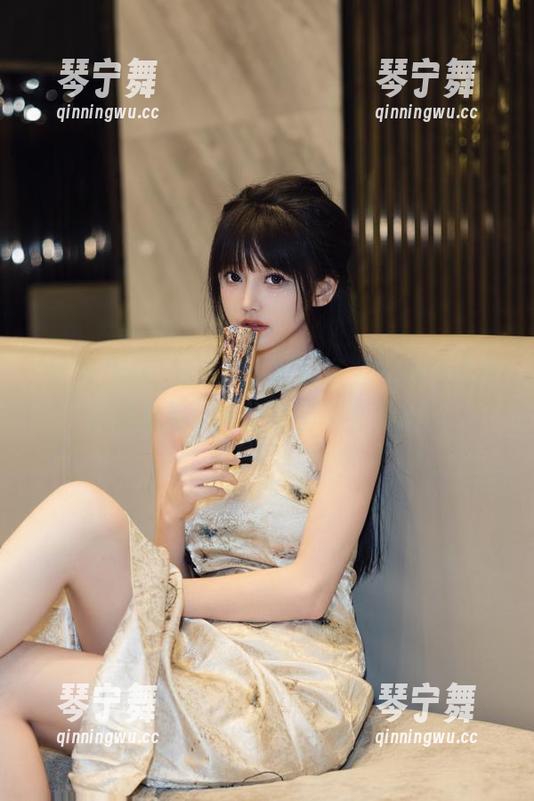 流行吃瓜黑料资源在线，无论几级风浪，我的瓜都不会间断！