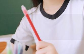 今天你登录“我要吃瓜网”了吗？来了就别留情，瓜子随便嗑！