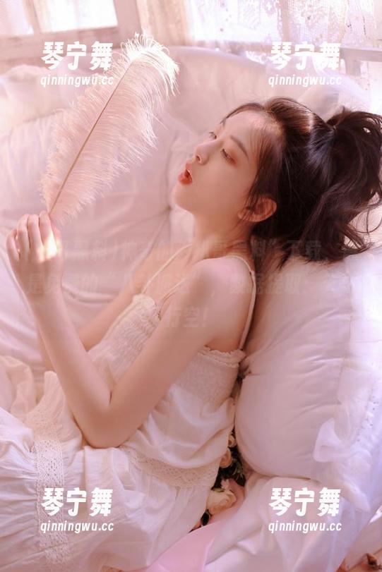 神奇的“扒哥黑料”下载，像是免费的“八卦派送”，数据提取：天马行空！