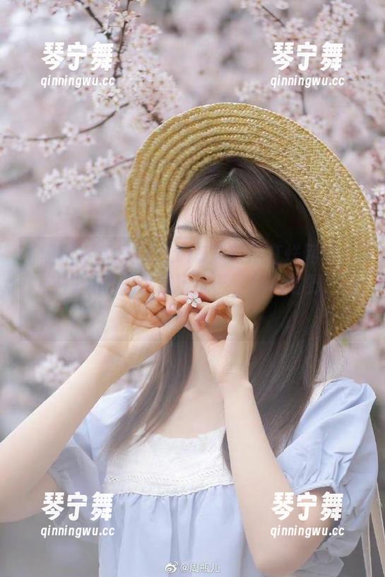zztt15黑料不打烊网站：“热门”就像小孩玩泥巴，越玩越野，总有好料！