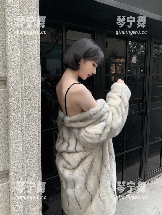“黑料不打烊155fun”：腹肌太美在朋友圈发布他的日常啊，真当咱是看NBA啊！