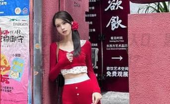 寻找反差的入口，黑料吃瓜不打烊又在搞事情？