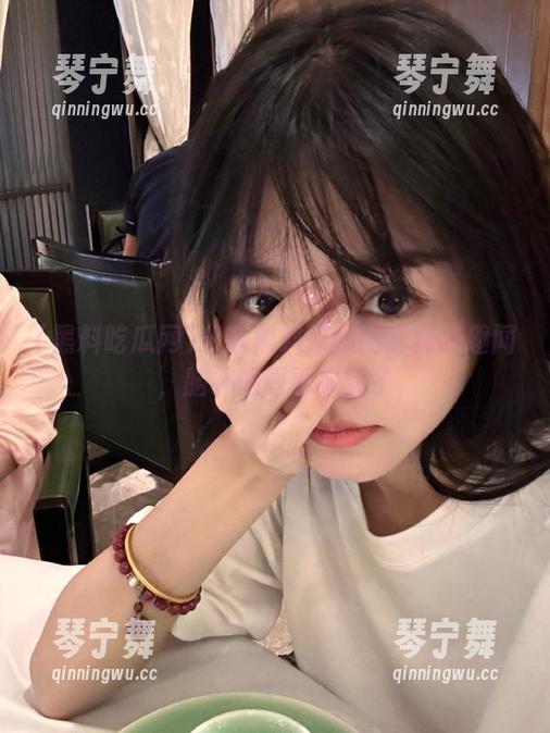 黑料吃瓜网 分享黑料吃瓜网的新鲜趣闻,脑补的画面太嗨了