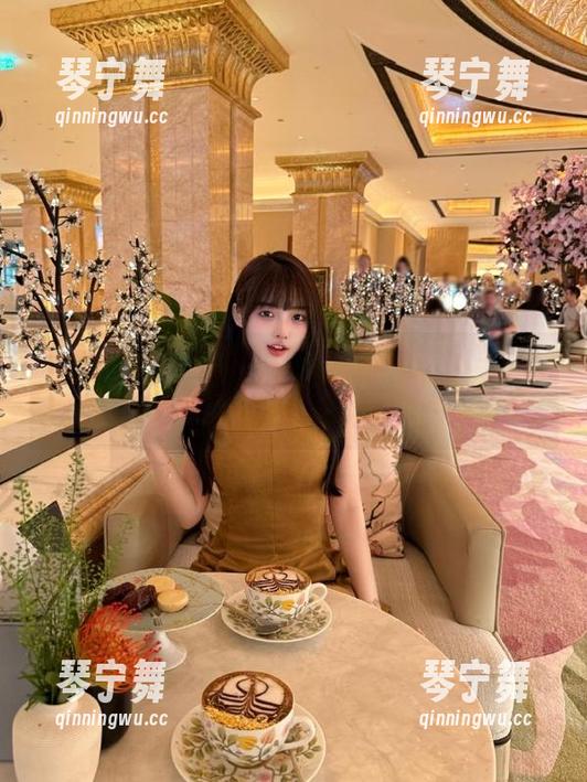 下载黑料社，看看这门lx爆料过了几道工序，真是个狠角色！