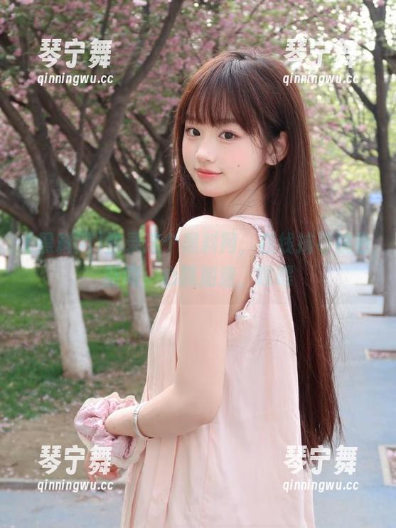 黑料网 登录这个黑料网,在线捕寻桃色新闻,心跳加速,嘿嘿