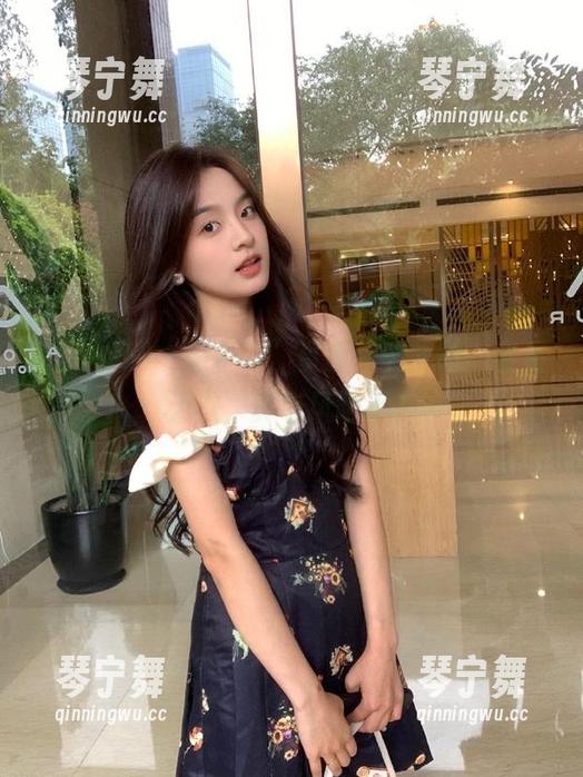 黑料网 “黑料网”资源一键下载,童叟无欺,真有风险不?